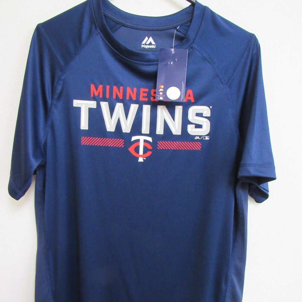 NWT Majestic Minnesota Twins Baseball Blue Short-Sleeve T-Shirt Large